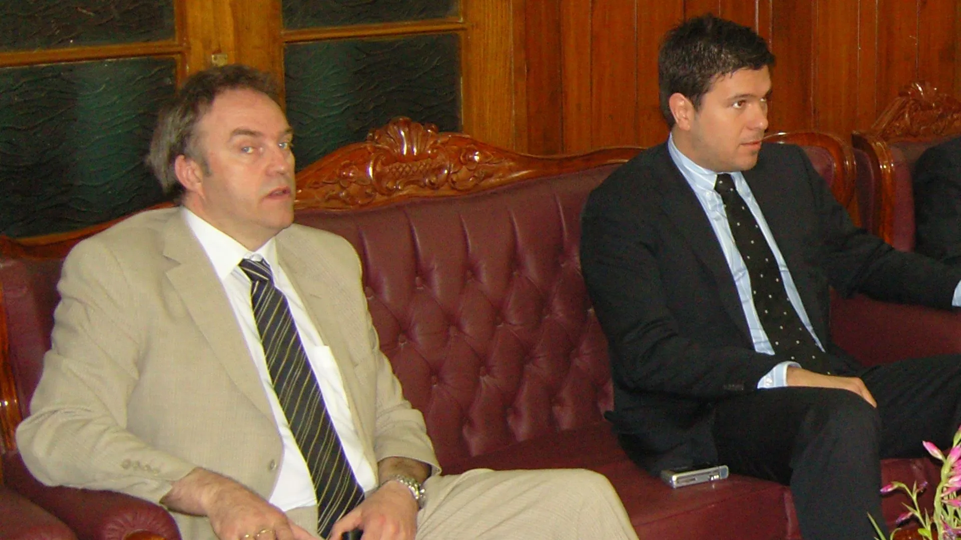 Norges største svindler S02 E05